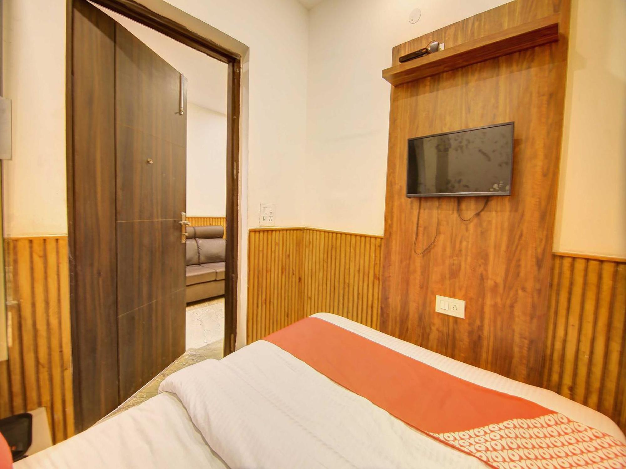 Hotel O Shri Sai Delhi  Luaran gambar